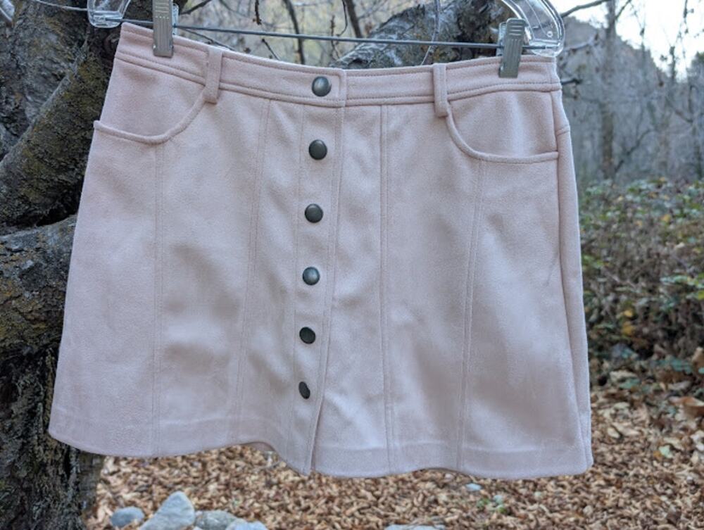 ZARA TRF Snap button up light Pink Faux Suede Mini Skirt Size Large